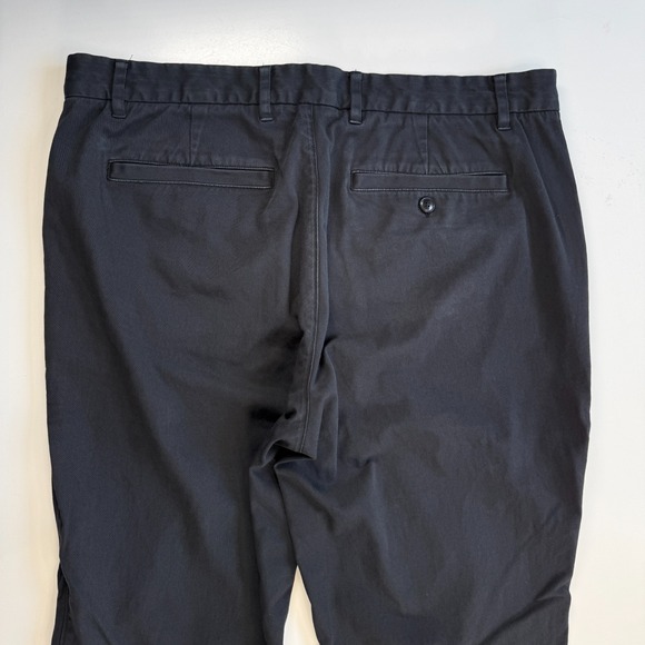 EVERLANE Uniform The Performance Chino Pant Mens 35x32 Slim Navy Blue Classic - Picture 6 of 10